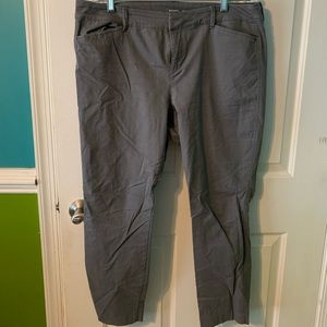 Women’s Size 14 pixie